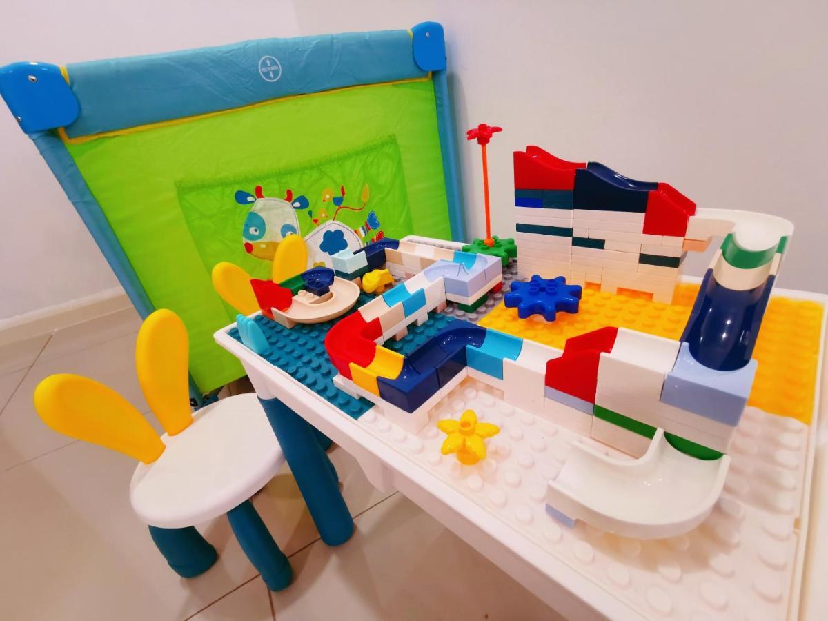 Legoland 3Min Lakeview Happyrainbowsuite 7Pax 2R2B Nusajaya  Exterior foto